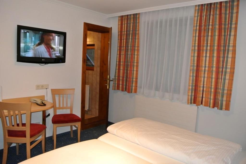 Landhotel Stofflerwirt Sankt Michael im Lungau Szoba fotó